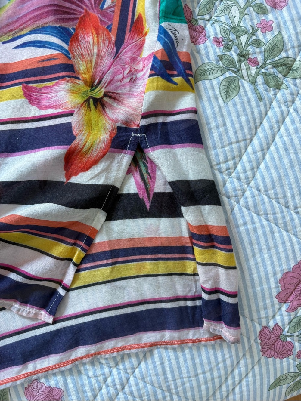 Trina Turk Rayon Bright Tropical Tunic Top Sz L - Picture 7 of 12